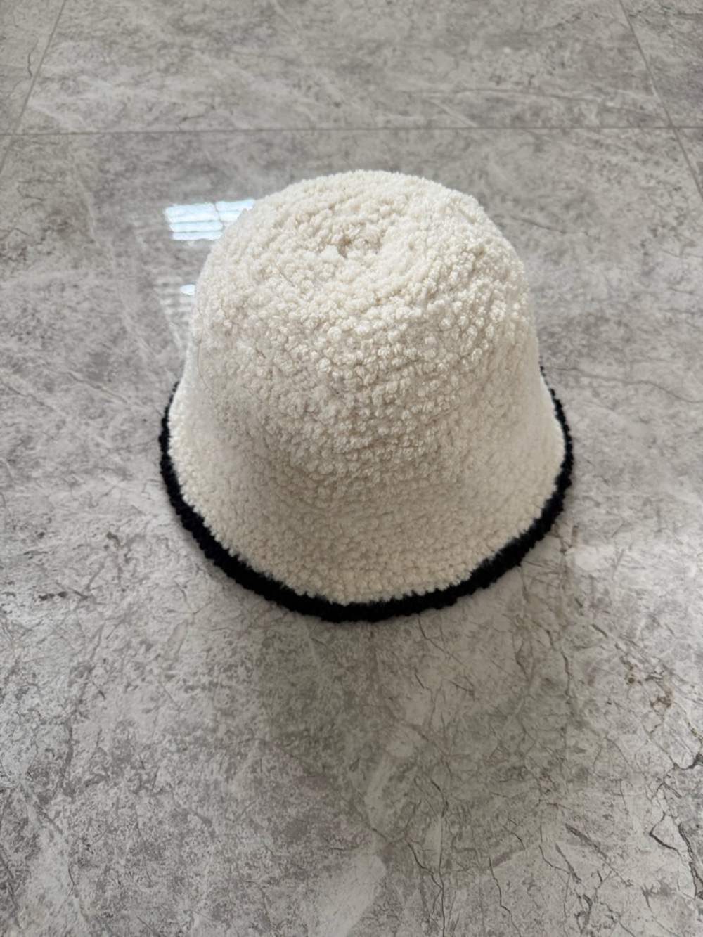 Cream Bouclé Bucket Hat with Black Trim - Picture 4 of 5